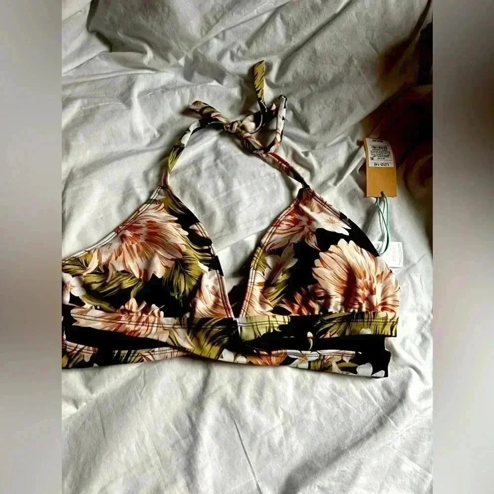 Bathing Suit top- floral- new -never worn